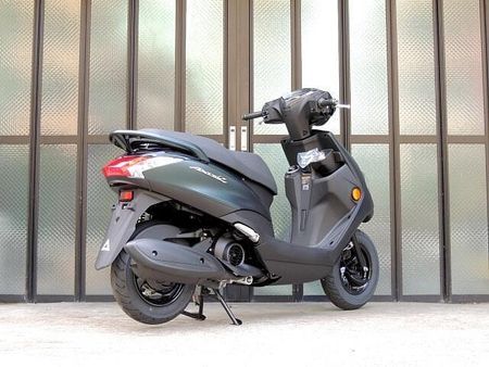 ヤマハ アクシス Z 2024年新色登場! 5