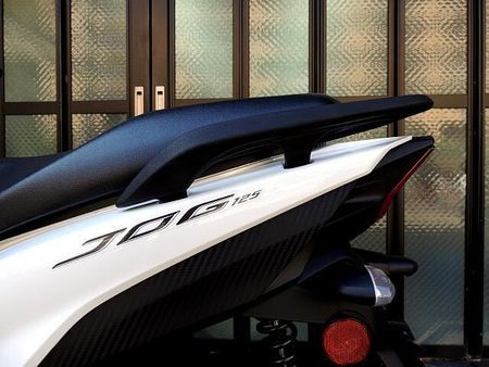 ヤマハ ジョグ125 コスパ・デザイン・軽さがいいね! 19