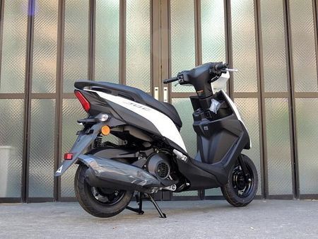 ヤマハ ジョグ125 コスパ・デザイン・軽さがいいね! 5