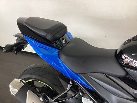 スズキ GSX-S750 4