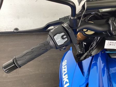 スズキ GSX-S750 11