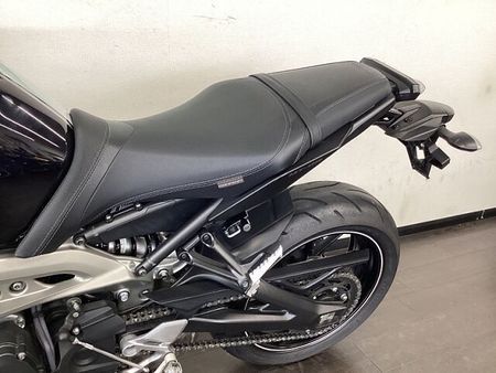 ヤマハ MT-09 6
