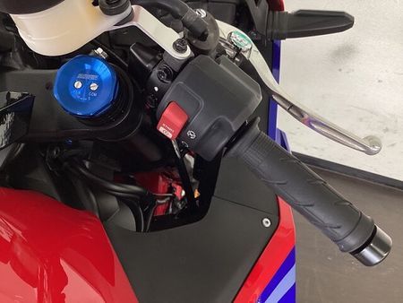 ホンダ CBR600RR 9