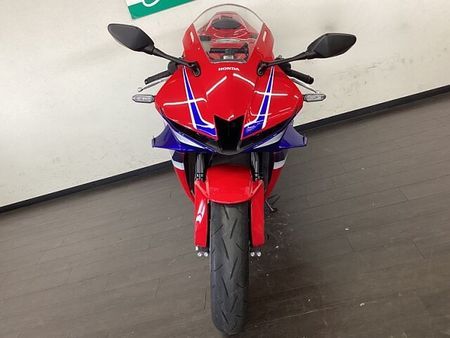 ホンダ CBR600RR 16
