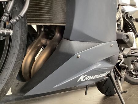 カワサキ ZX-6R 14