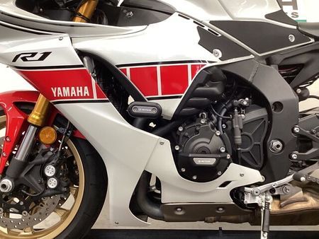 ヤマハ YZF-R1 3