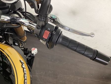カワサキ Z900RS 10
