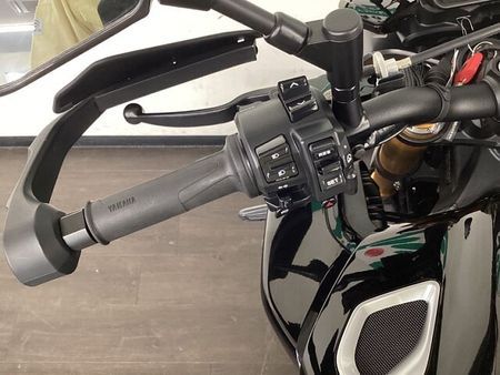 ヤマハ MT-10 10