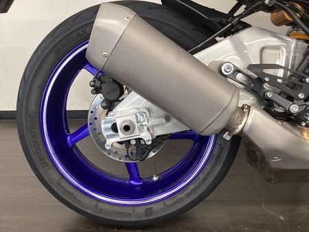 ヤマハ MT-10 25