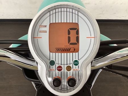 ヤマハ E ビーノ (電動バイク) 22
