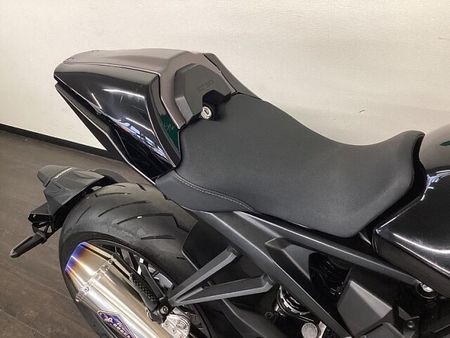 ホンダ CB1000R (2018-) 4