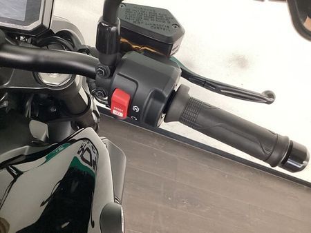 ホンダ CB1000R (2018-) 9