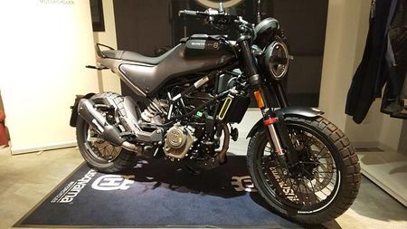 ハスクバーナ SVARTPILEN 125 店頭現車無し、要取り寄せ車両。 1