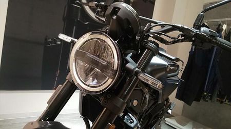 ハスクバーナ SVARTPILEN 125 店頭現車無し、要取り寄せ車両。 3