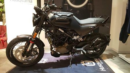 ハスクバーナ SVARTPILEN 125 店頭現車無し、要取り寄せ車両。 5