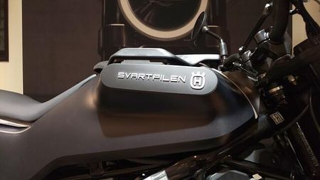 ハスクバーナ SVARTPILEN 125 店頭現車無し、要取り寄せ車両。 13