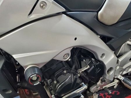 スズキ GSR400 GSR400 2006年モデル アグラス製エンジンスライダー リヤフェンダーレス仕様 34