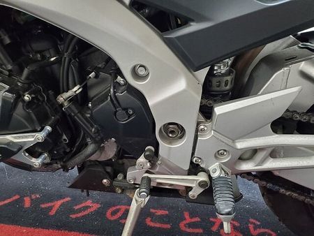 スズキ GSR400 GSR400 2006年モデル アグラス製エンジンスライダー リヤフェンダーレス仕様 40
