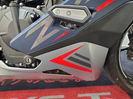 カワサキ ZX-25R ZX-25R SE 2022年モデル マルチバー装備!! 38