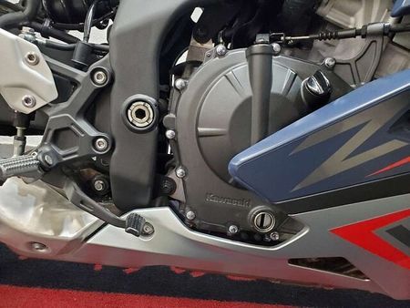 カワサキ ZX-25R ZX-25R SE 2022年モデル マルチバー装備!! 39