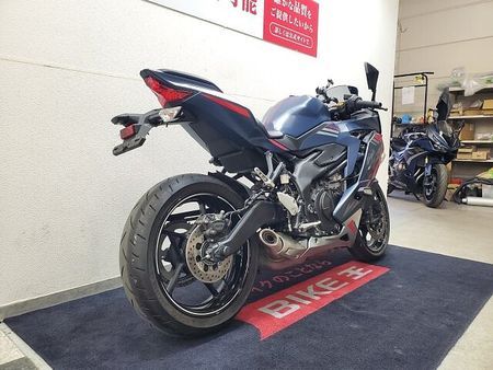カワサキ ZX-25R ZX-25R SE 2022年モデル マルチバー装備!! 4