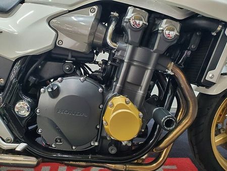 ホンダ CB1300スーパーボルドール CB1300スーパーボルドール 2012年モデル TSRスリップオンマフラー エンジンスラ 13