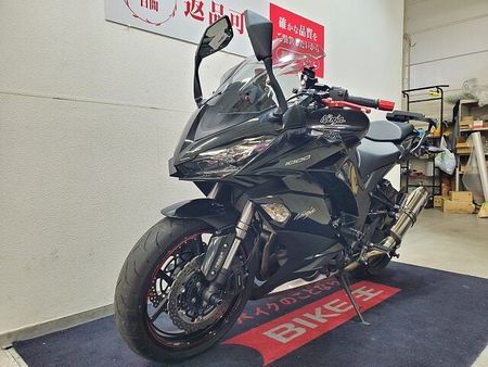 カワサキ ニンジャ 1000 (Z1000SX) NINJA1000 2018年モデル ワイバーンスリップオンマフラー リヤフェンダーレス仕 6