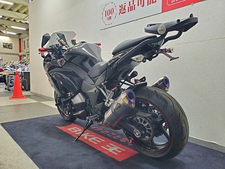 カワサキ ニンジャ 1000 (Z1000SX) NINJA1000 2018年モデル ワイバーンスリップオンマフラー リヤフェンダーレス仕 7