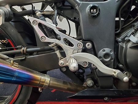 カワサキ ニンジャ 250 NINJA250 2013年モデル BEETナサートマフラー、ステップ グリップヒーター 38
