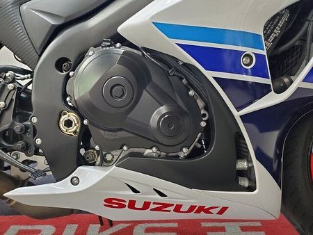 スズキ GSX-R1000 GSX-R1000 2016年モデル ワンオーナー 30周年記念モデル テックサーフスリッ 27