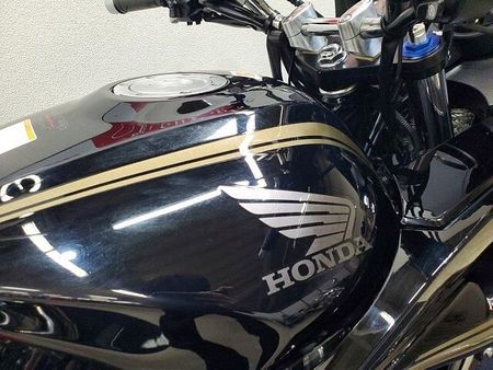 ホンダ CB1300スーパーボルドール CB1300スーパーボルドール 2011年モデル エンジンスライダー グリップヒーター装備 17