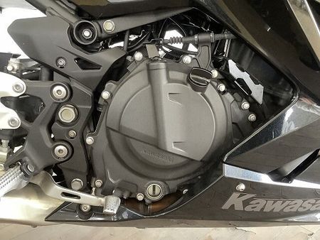 カワサキ ニンジャ 400 ニンジャ400 / 2020年モデル / USBポート / Kaedear製スマホホルダー 21