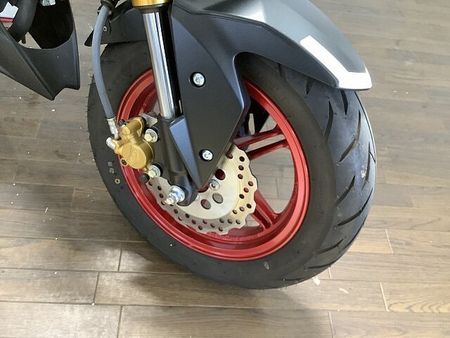 カワサキ Z125 プロ Z125PRO / 2021年モデル / GIVIトップケース等カスタム多数装備 11