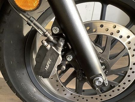 ホンダ レブル 250 REBEL 250 / 2023年モデル / エンジンガード / カスタムシート装備 15