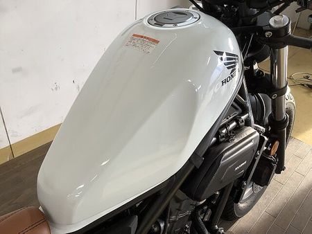 ホンダ レブル 250 REBEL 250 / 2023年モデル / エンジンガード / カスタムシート装備 20