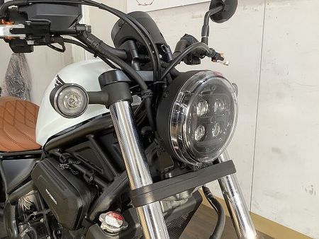 ホンダ レブル 250 REBEL 250 / 2023年モデル / エンジンガード / カスタムシート装備 5