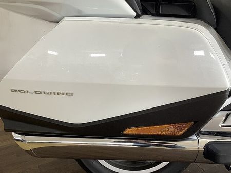 ホンダ ゴールドウイング ゴールドウィングTour DCT / 2023年モデル / ワンオーナー! 8