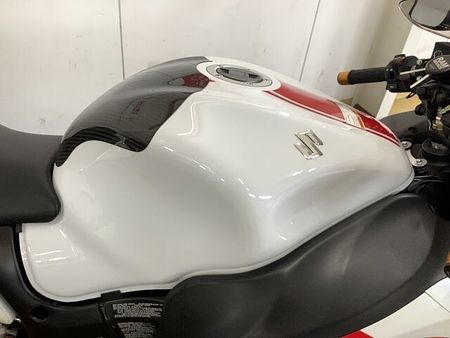 スズキ HAYABUSA ハヤブサ / 2018年モデル / ヨシムラ製マフラー / フェンダーレス / バックステ 27