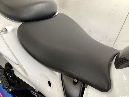 スズキ HAYABUSA ハヤブサ / 2018年モデル / ヨシムラ製マフラー / フェンダーレス / バックステ 30