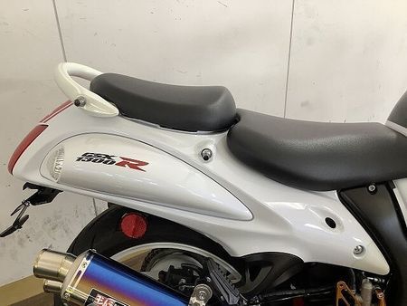 スズキ HAYABUSA ハヤブサ / 2018年モデル / ヨシムラ製マフラー / フェンダーレス / バックステ 32