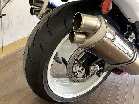 スズキ HAYABUSA ハヤブサ / 2018年モデル / ヨシムラ製マフラー / フェンダーレス / バックステ 35