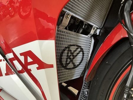 ホンダ CBR250RR (MC51) CBR250RR / 2019年モデル / オーリンズサス / アクラポSO / バックス 21