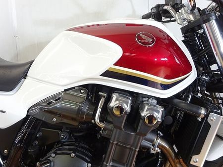 ホンダ CB1300スーパーフォア CB1300スーパーフォア 2018年モデル/ETC1.0標準装備/グリップヒーター 11
