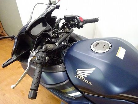 ホンダ CBR400R CBR400R 2022年モデル/純正リヤボックス/エンジンスライダー/インナーリヤフェン 37