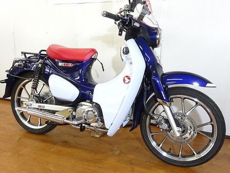 ホンダ スーパーカブC125 スーパーカブC125 キタコキャプトンマフラー/NUIスイングアーム/デイトナスクリーン! 2