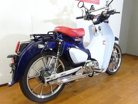 ホンダ スーパーカブC125 スーパーカブC125 キタコキャプトンマフラー/NUIスイングアーム/デイトナスクリーン! 3