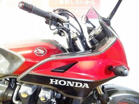 ホンダ CB1300スーパーボルドール CB1300スーパーボルドール TSRサイレンサー/エンジンガード/トップボックス 11