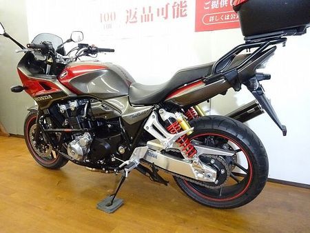 ホンダ CB1300スーパーボルドール CB1300スーパーボルドール TSRサイレンサー/エンジンガード/トップボックス 29