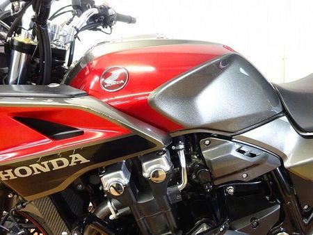 ホンダ CB1300スーパーボルドール CB1300スーパーボルドール TSRサイレンサー/エンジンガード/トップボックス 36