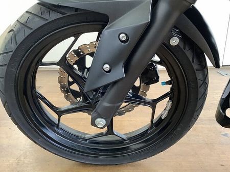 カワサキ Z250 【マル得】Z250 リアキャリア デイトナ製シガーソケット&USB電源 インジェクション 29
